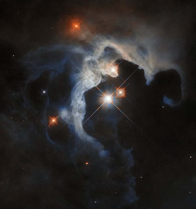 reflection nebula, identified as GN 04.32.8